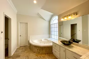 9215 Symphonic Ln, Houston, TX 77040 - Photo 20