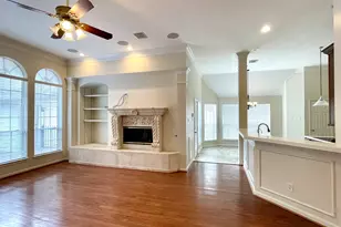 9215 Symphonic Ln, Houston, TX 77040 - Photo 16