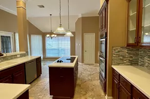 9215 Symphonic Ln, Houston, TX 77040 - Photo 22