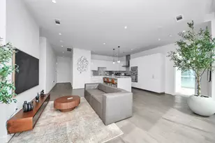 4521 San Felipe St, Houston, TX 77027 - Photo 6