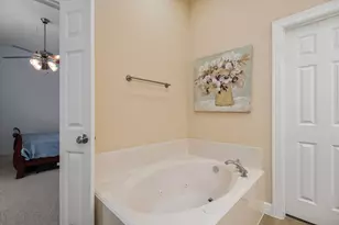 2714 Windy Thicket Ln, Houston, TX 77082 - Photo 20