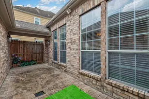 2714 Windy Thicket Ln, Houston, TX 77082 - Photo 32