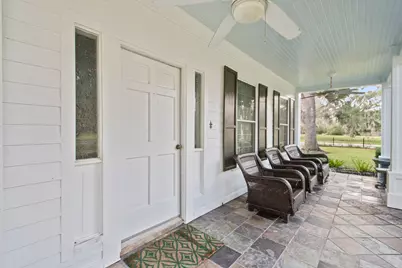 2015 Pecan Lane, Lake Jackson, TX 77566 - Photo 4