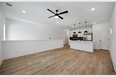 8021 Cora Street #B, Houston, TX 77088 - Photo 10