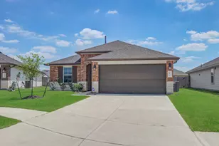 1130 Desert Willow Dr, Rosharon, TX 77583 - Photo 2