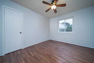 2411 Gunston Ct, Sugar Land, TX 77478 - Photo 14