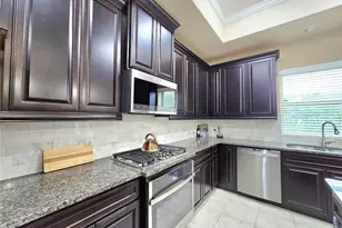 21914 Avalon Queen Dr, Spring, TX 77379 - Photo 14