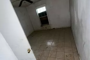 5020 Fitch St, Houston, TX 77016 - Photo 12