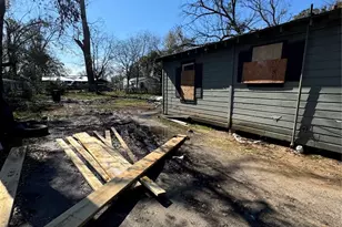 5020 Fitch St, Houston, TX 77016 - Photo 4