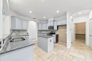 9806 Parsonsfield Ln, Katy, TX 77494 - Photo 8