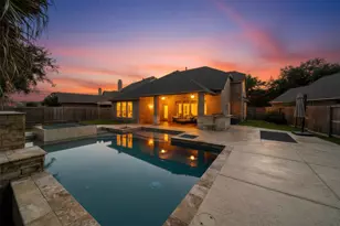 9806 Parsonsfield Ln, Katy, TX 77494 - Photo 2