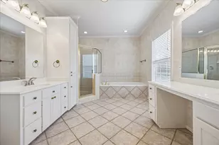 6859 Bellgreen Dr, Houston, TX 77030 - Photo 10