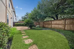 6859 Bellgreen Dr, Houston, TX 77030 - Photo 16