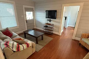 2007 Ave M Rear, Galveston, TX 77550 - Photo 2