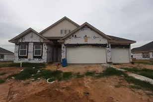 218 Dunovant Dr, Sealy, TX 77474 - Photo 2
