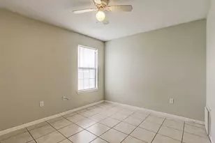 330 6th St, Hempstead, TX 77445 - Photo 10