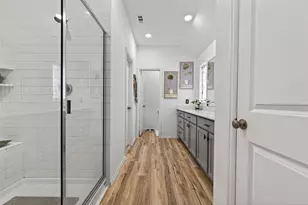 725 Ivory Crk Ct, Willis, TX 77378 - Photo 36