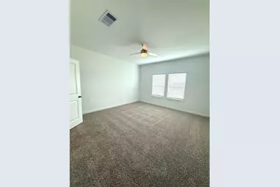 4308 Wallace Falls Lane, Conroe, TX 77303 - Photo 6