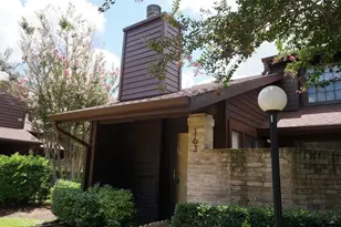 2611 Grants Lake Blvd, Sugar Land, TX 77479 - Photo 2