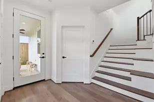 7706 Earl Rudder Wy, Houston, TX 77055 - Photo 4