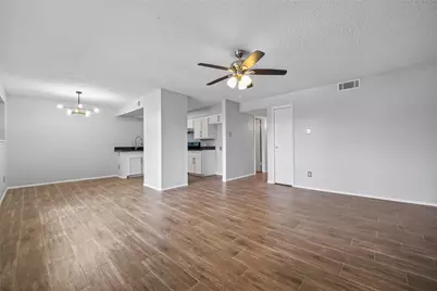 7714 Renwick Drive #C35, Houston, TX 77081 - Photo 8