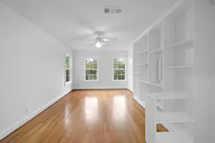 1510 Harold St, Houston, TX 77006 - Photo 2