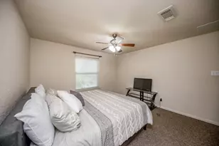 4609 Buescher Ct, Pearland, TX 77584 - Photo 36