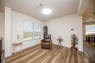 4609 Buescher Ct, Pearland, TX 77584 - Photo 10