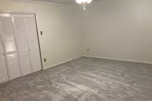 9238 Stroud Dr, Houston, TX 77036 - Photo 14