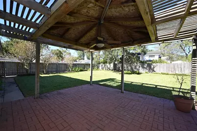 9238 Stroud Drive, Houston, TX 77036 - Photo 26