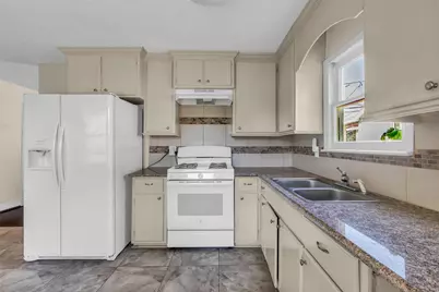 131 E 31st 1/2 Street, Houston, TX 77018 - Photo 1