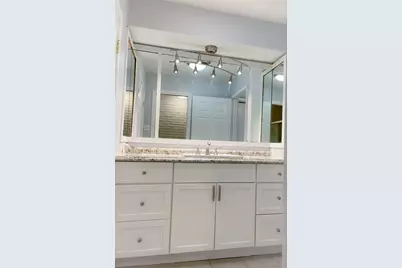 2744 Briarhurst Drive #50, Houston, TX 77057 - Photo 16