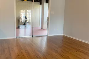 2744 Briarhurst Dr, Houston, TX 77057 - Photo 12