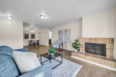 10555 Turtlewood Court #414, Houston, TX 77072 - Photo 4