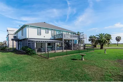 3279 Prides Way, Crystal Beach, TX 77650 - Photo 40