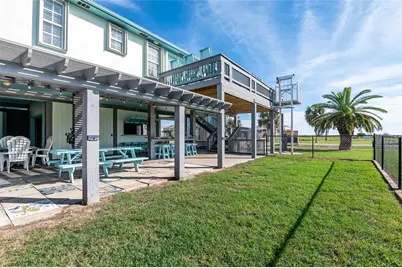 3279 Prides Way, Crystal Beach, TX 77650 - Photo 48