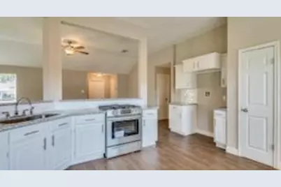 15827 Roxton Ridge Drive, Houston, TX 77598 - Photo 8