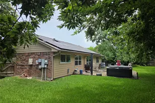 2775 Forest Point Dr, League City, TX 77573 - Photo 16