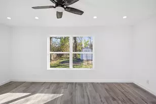 4516 Werner St, Houston, TX 77022 - Photo 14