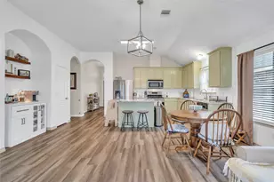 2205 Zavalla Dr, Deer Park, TX 77536 - Photo 14