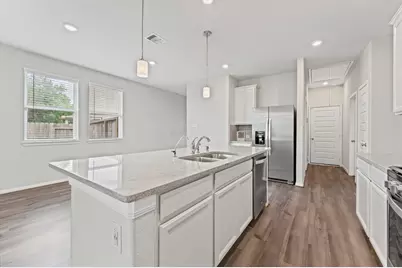 5602 Giving Grace Way, Houston, TX 77048 - Photo 8