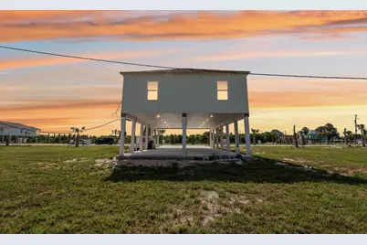 1330 Sapphire Palms Court, San Leon, TX 77539 - Photo 16