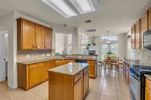 17707 Belwood Park Ln, Cypress, TX 77433 - Photo 10
