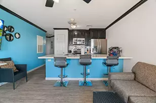 9520 Seawall Blvd, Galveston, TX 77554 - Photo 4