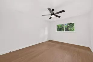 61 W Wavy Oak Cir, Spring, TX 77381 - Photo 26