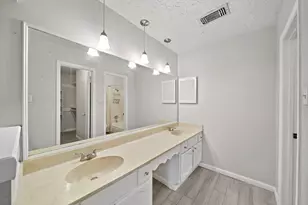 13923 Ludgate Pass, Houston, TX 77034 - Photo 18