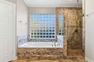 10 Burwick St, Sugar Land, TX 77479 - Photo 22