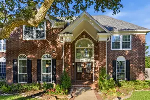 10 Burwick St, Sugar Land, TX 77479 - Photo 4