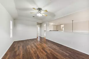 522 Cedar Point Dr, League City, TX 77573 - Photo 32