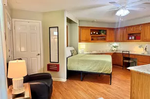 1311 Antoine Dr, Houston, TX 77055 - Photo 6